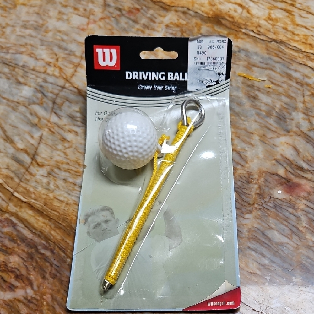 WILSON Golf Swing Trainer with Yellow Cord